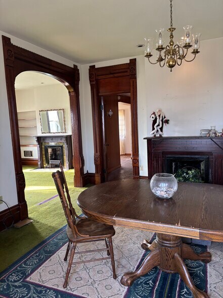 Dining Room - 10442 Swamp Rd