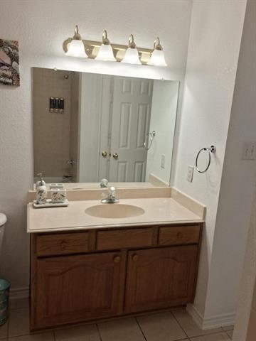 Building Photo - 2206 N Carroll Ave