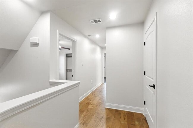 Building Photo - 12705 Burson Dr
