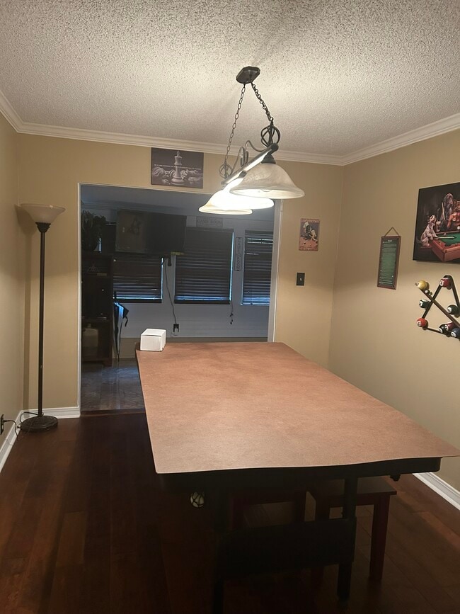 Building Photo - 331 Buena Vista Rd