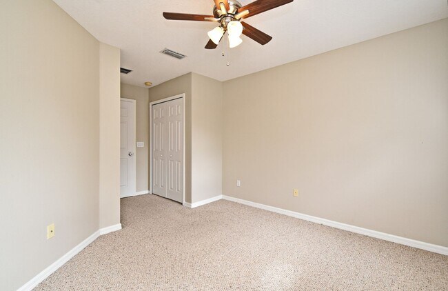 Building Photo - Beautiful townhouse at Claytons Crossing O...