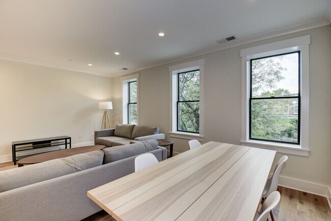 Building Photo - 4107 New Hampshire Ave NW