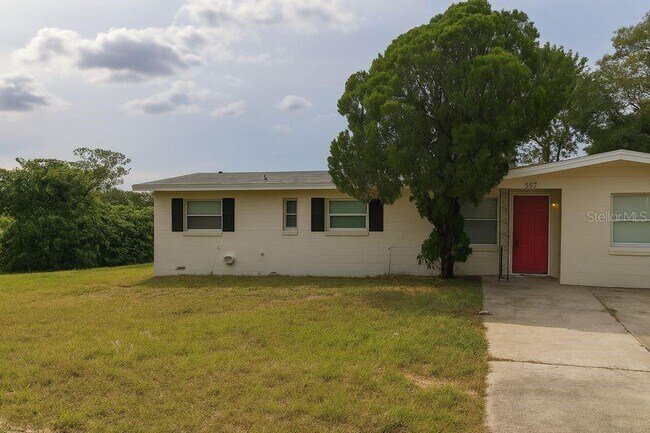Primary Photo - 3312 Paris Pl