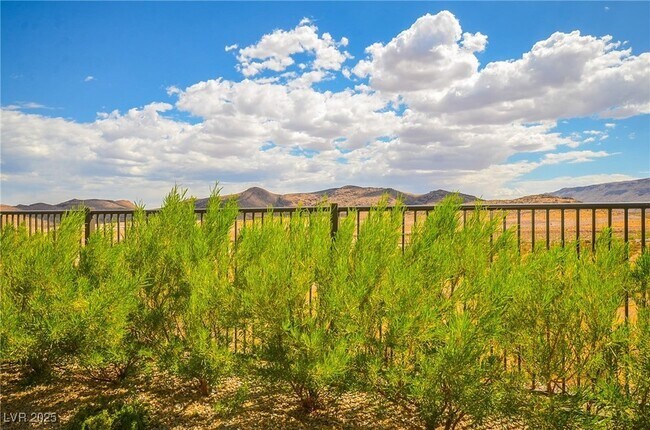 Building Photo - 12457 Heritage Bend Dr