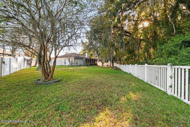 Building Photo - 11434 Wandering Pines Ln