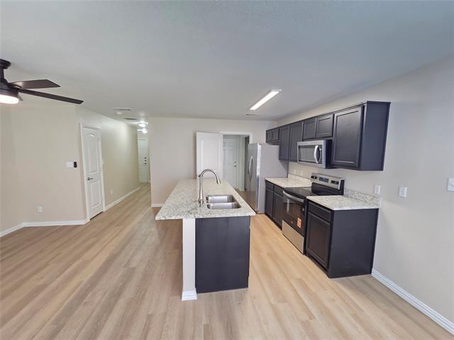 Building Photo - 2317 Bloomfield Dr