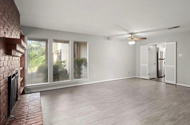 Building Photo - 7736 Challie Ln