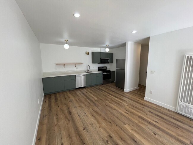 Building Photo - Individual Bungalows: All 1 bedroom/ 1 bat...