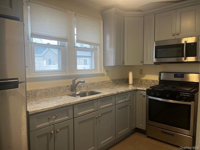 Building Photo - 105 Fordham St