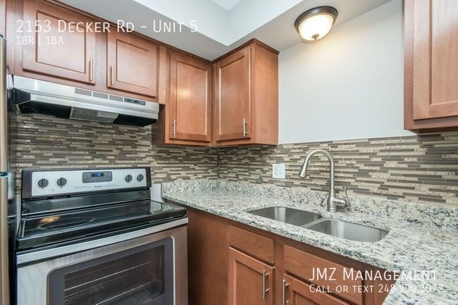 Building Photo - 2153 Decker Rd