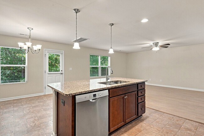 Building Photo - 8147 Feldwig Pl