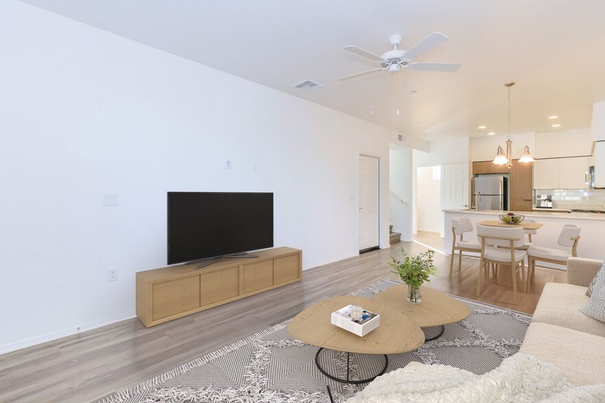 Interior Photo - San Luciano Townhomes