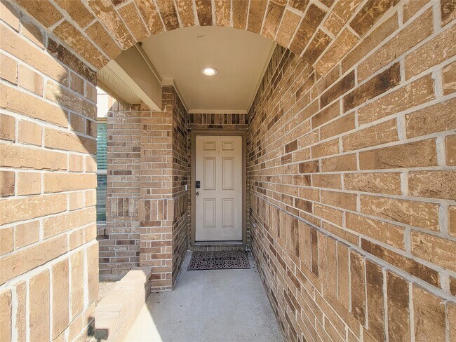 Building Photo - 8003 Ecru Ln