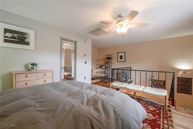 Building Photo - 1844 Mimosa Ct