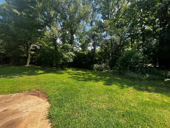 Building Photo - Near Cross Lake, Huge Lot (1/2 OFF 1ST MONTHS RENT)