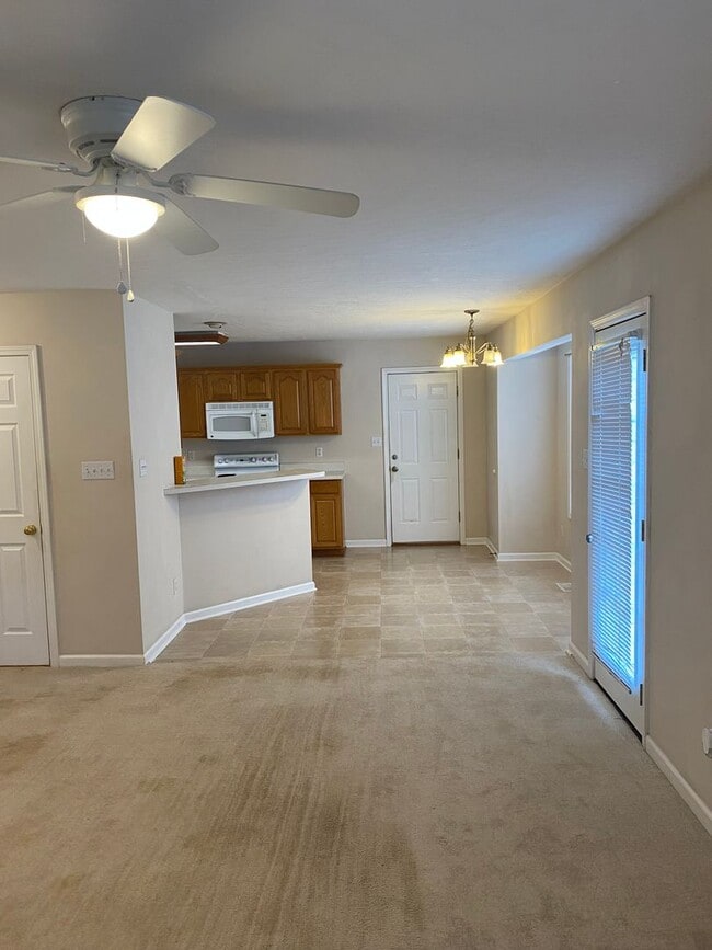 Building Photo - 3438 Topside Rd