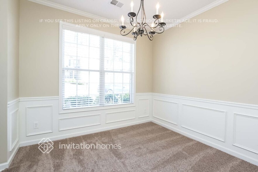 Building Photo - 117 Omega Ct