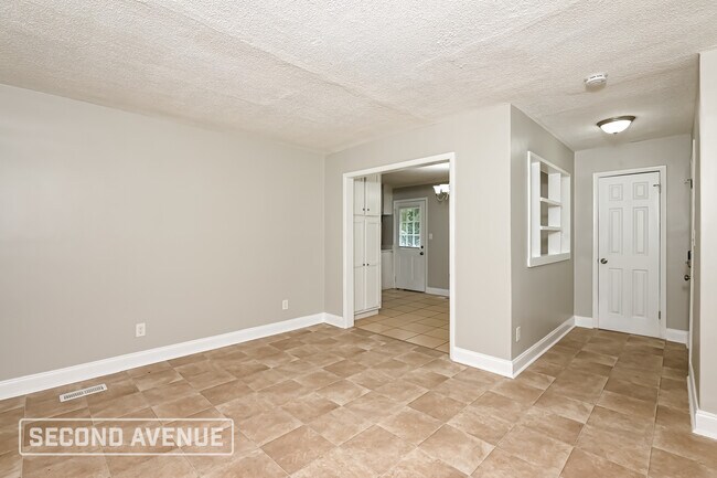 Building Photo - 5566 Cypress Dr