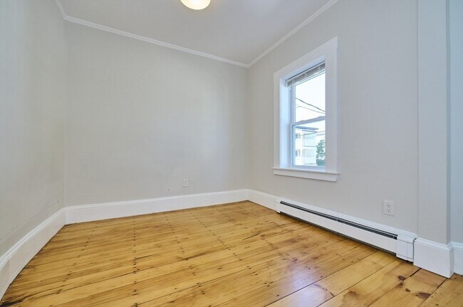 Building Photo - 67 Wheatland St