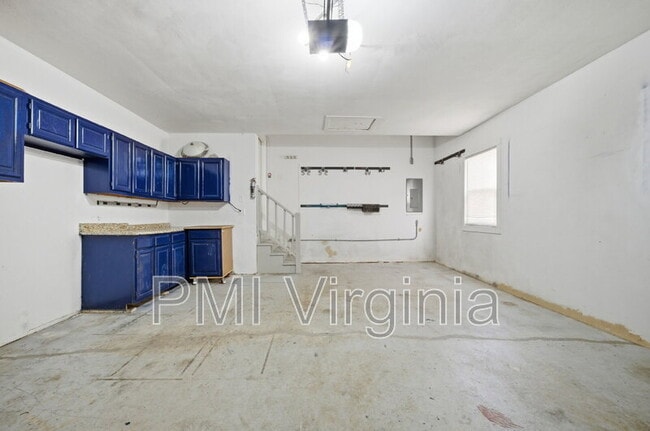 Building Photo - 4808 Boxford Rd