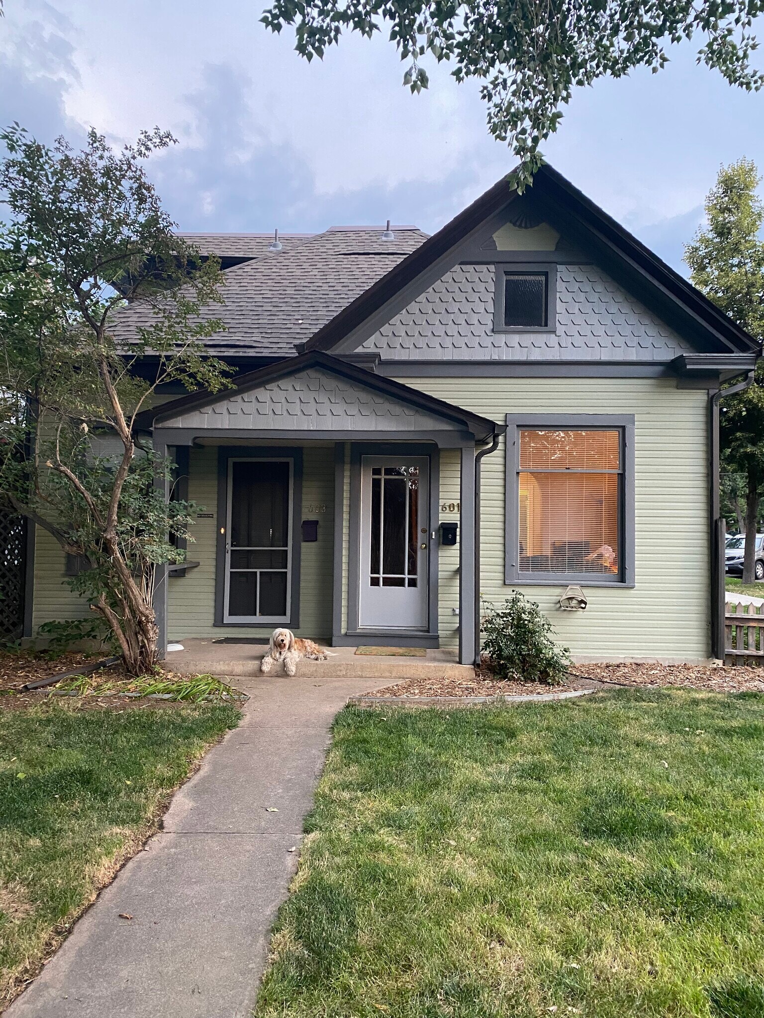 Building Photo - 601 Mathews St