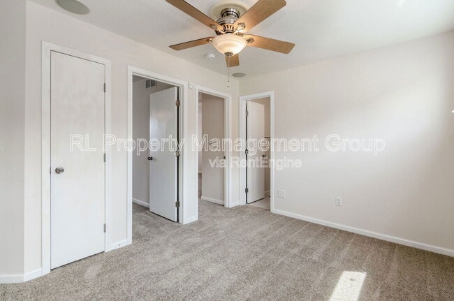 Building Photo - 4488 Bimini Dr