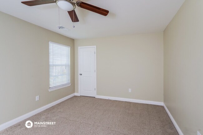 Building Photo - 10707 Evanwood Dr