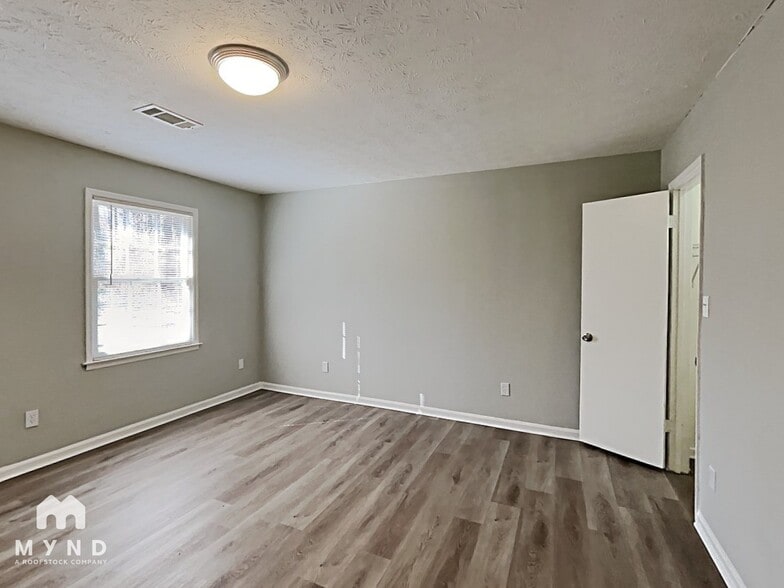 Building Photo - 119 Vincent Ave