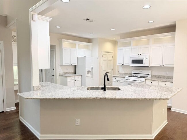 Building Photo - 4041 Vinings Mill Ct