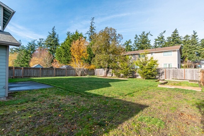 Building Photo - 3 Bedroom in Shannon Forest