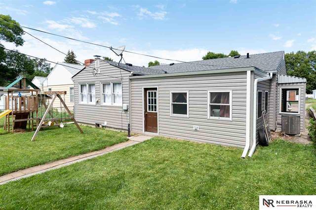 Building Photo - 6939 Binney St