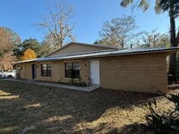 Building Photo - 4330 SW 74th Terrace