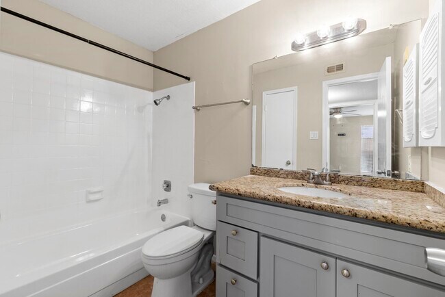 Building Photo - 9350 Country Creek St