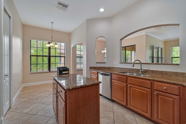 Building Photo - 1244 Carpazi Ct