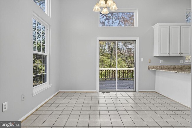 Building Photo - 2901 Mainstone Dr