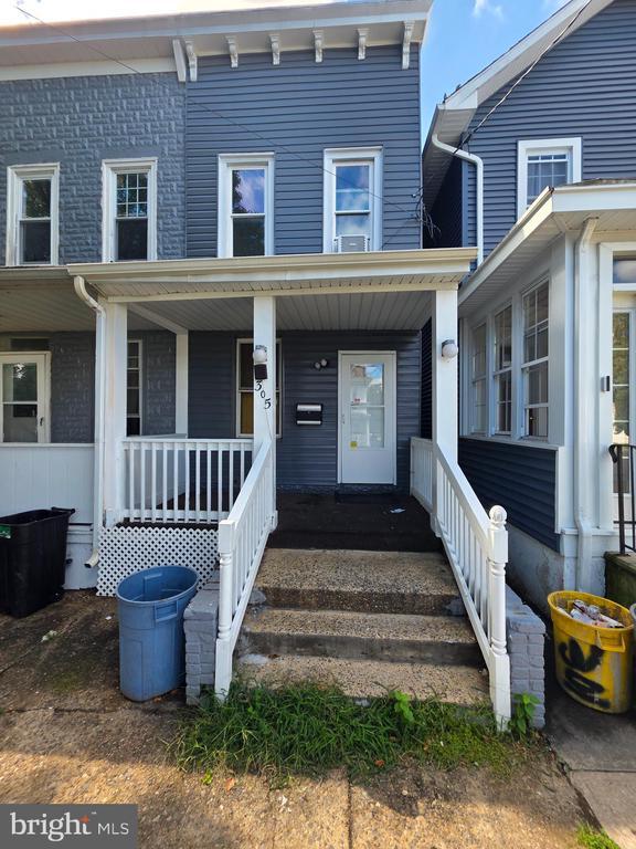 Building Photo - 305 Lafayette Ave