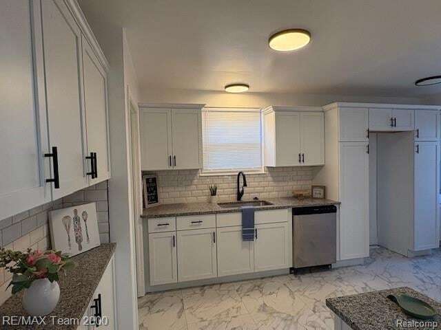 Building Photo - 5066 Bedford St