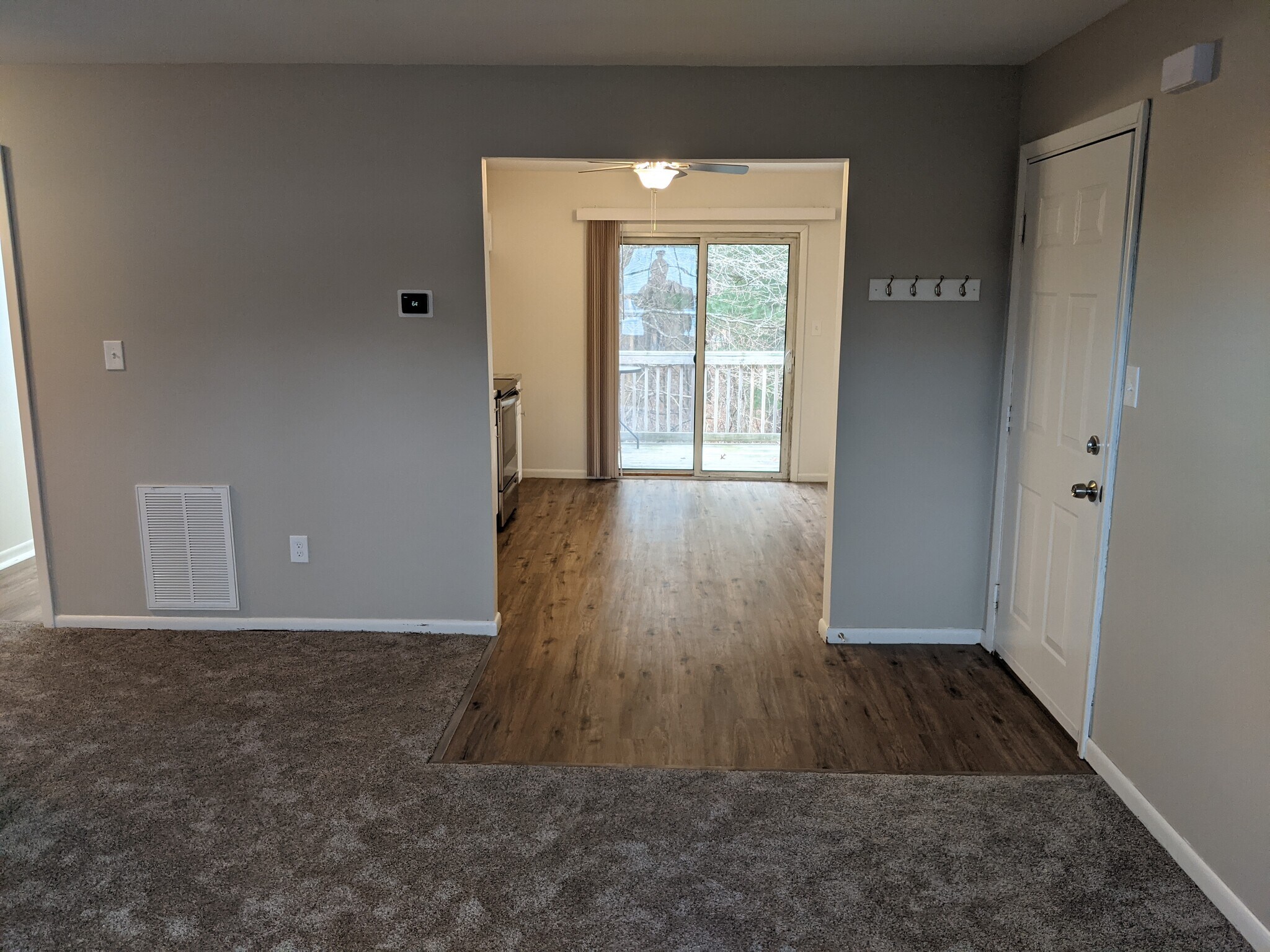 Building Photo - 25D Pine Ln