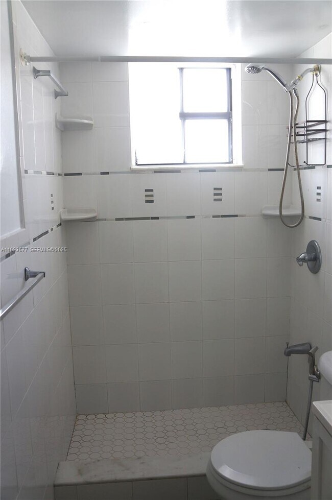 Building Photo - 12065 SW 18th St