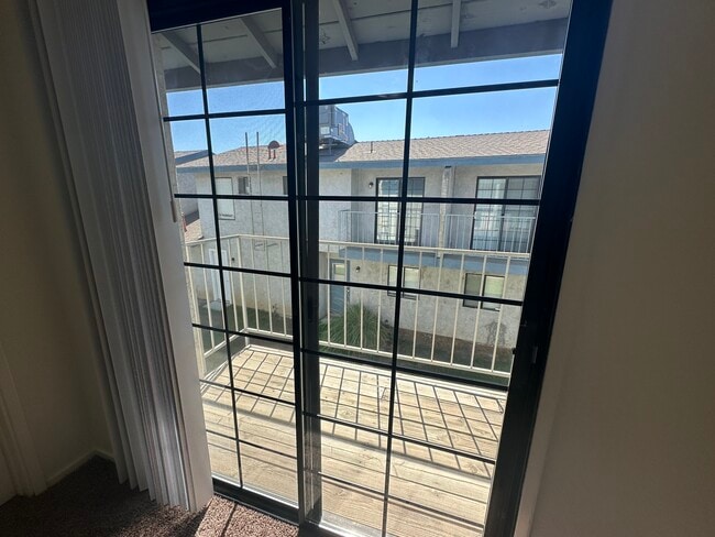 Building Photo - 7813 S Laurelglen-D