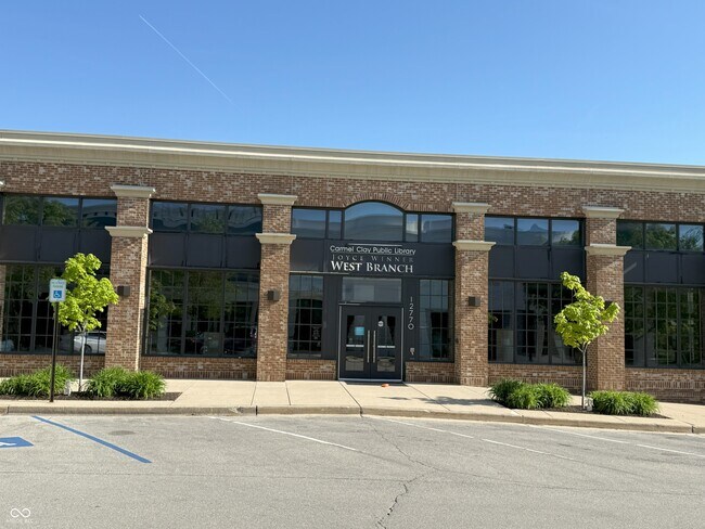 Building Photo - 12880 University,Unit 3b Crescent