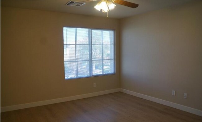 Building Photo - 6551 W Musette Ave