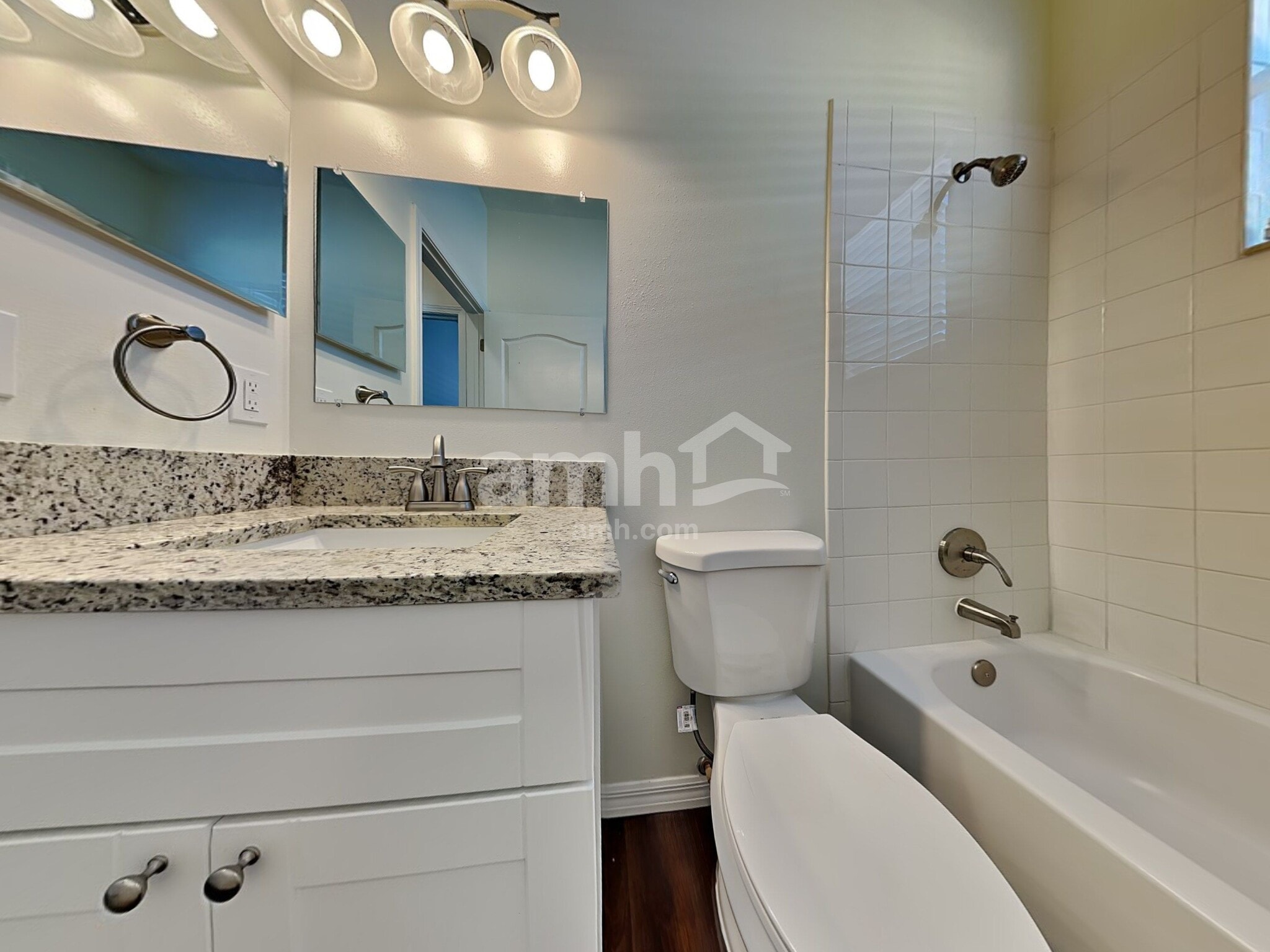 Building Photo - 13219 Beechberry Dr