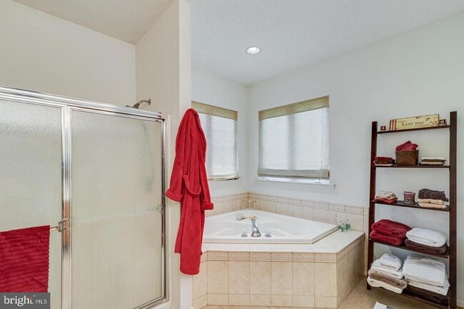 Building Photo - 25180 Pappys Way