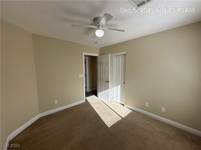 Building Photo - 3413 Robust Robin Pl