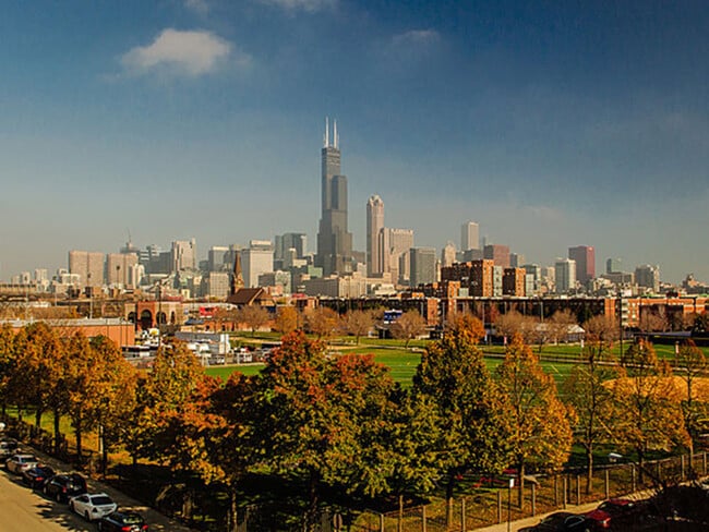 Building Photo - 1000 W 15th St