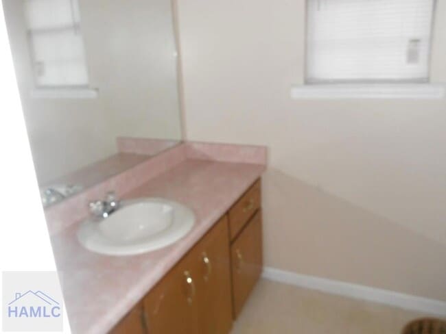 Building Photo - 1488 Flo Zechman Dr