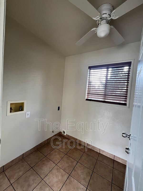 Building Photo - 2611 W Mission Ct