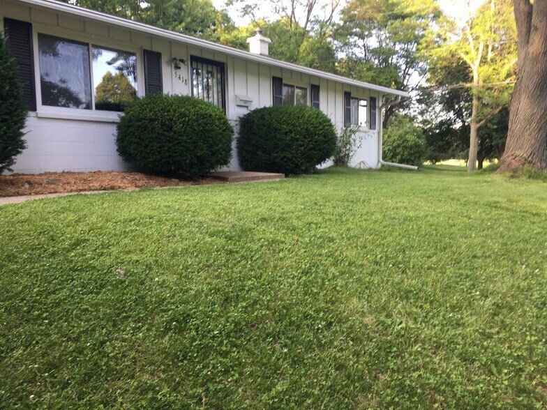 Building Photo - 5418 Starker Ave