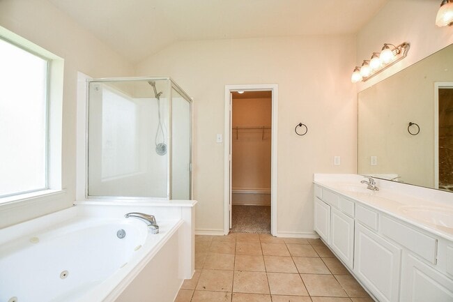 Building Photo - 6626 Barker Bend Ln